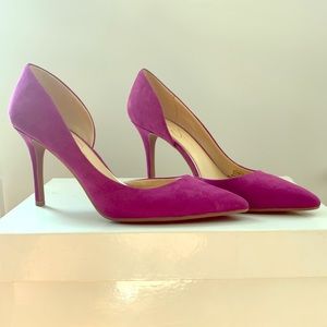 Pretty purple heels 👠